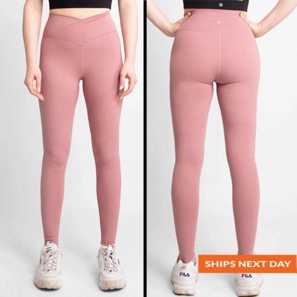 High-Rise Crossover Waist - Four-Way Stretch Legging - Pet Hair Resistant - Picture 1 of 4